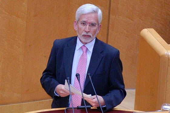 Joan Lerma.