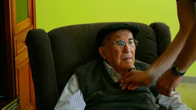 Batiste Barrachina, veí de Rafelbunyol, en un fotograma d’El futur de l’agricultura, realitzat pel seu net, Arnau Bayón Barrachina