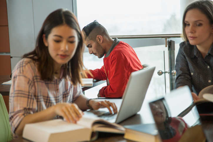GettyImages - biblioteca