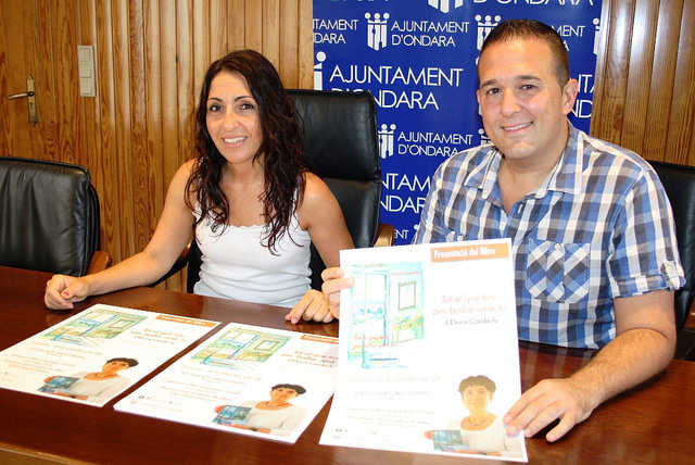 Raquel Mengual, regidora de Cultura, i Jovi Lozano­ Seser