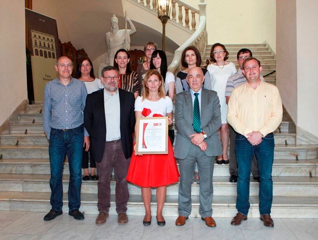 L'alcaldessa, Amparo Marco, i el regidor Antonio Lorenzo feliciten a tot el departament "per la seua aposta per la modernització".