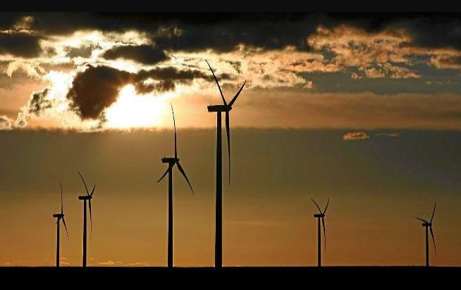 La manca d'una reforma del pla eòlic ha fet que el País Valencià haja quedat fora de les dos últimes subhastes d'energies renovables impulsades pel govern espanyol