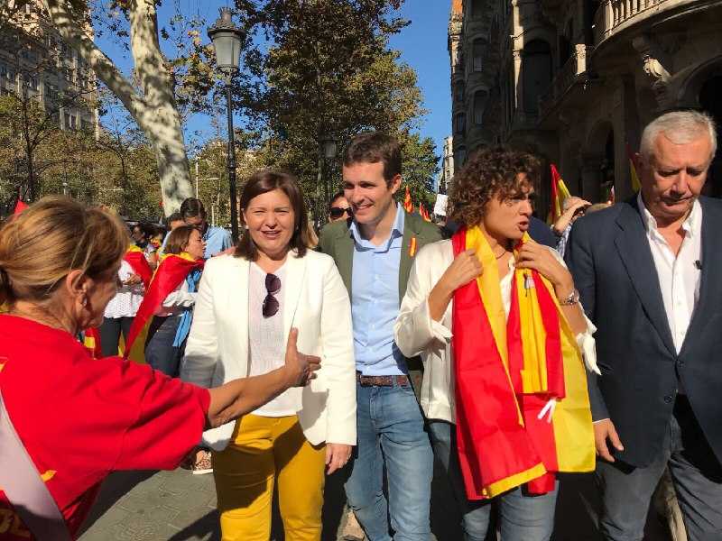 Isabel Bonig, amb Pablo Casado, Dolors Montserrat i Javier Arenas.