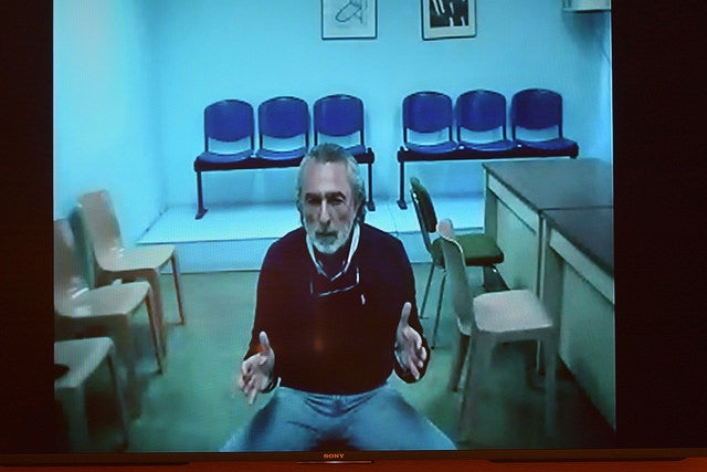 Francisco Correa ha declarat de la la presó de Valdemoro requerit per les Corts.