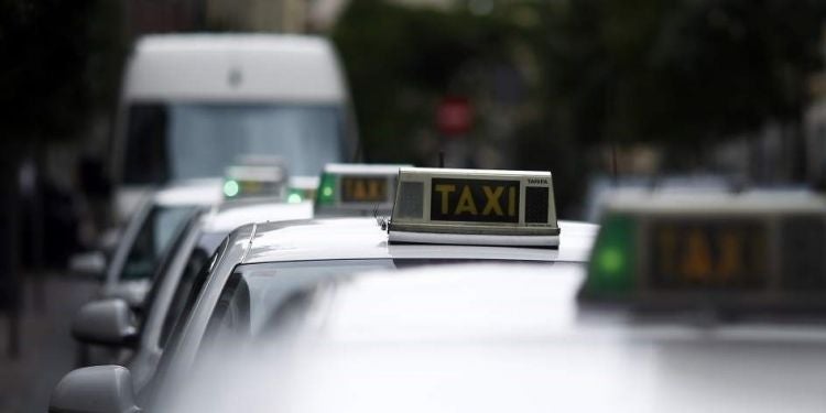 La manifestació de taxistes passarà per l'estació de Renfe d'Alacant.