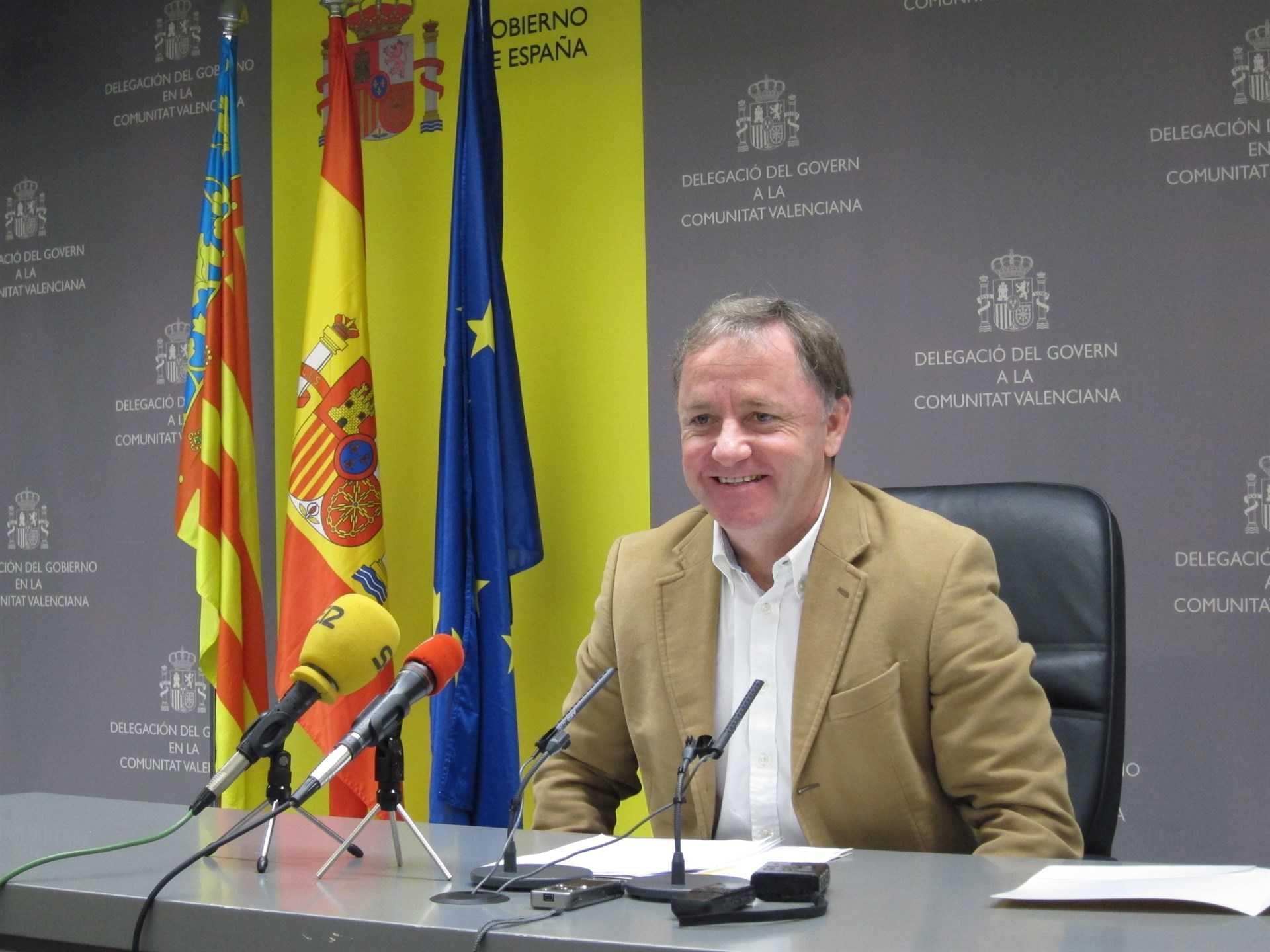 El delegat del govern espanyol, Juan Carlos Moragues, critica que hi haja pressupostats 100 milions per a una tele que "encara no emet".