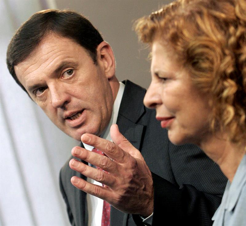 Joan Ignasi Pla i Carmen Alborch en un acte electoral de 2007.