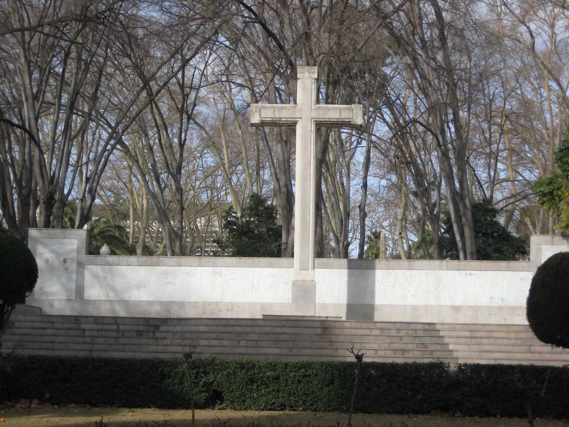 Creu franquista del parc Ribalta de Castelló de la Plana