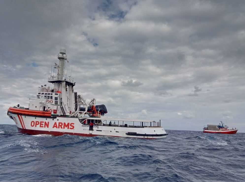 El pesquer Nuestra Madre de Loreto està patint un nou temporal marítim.