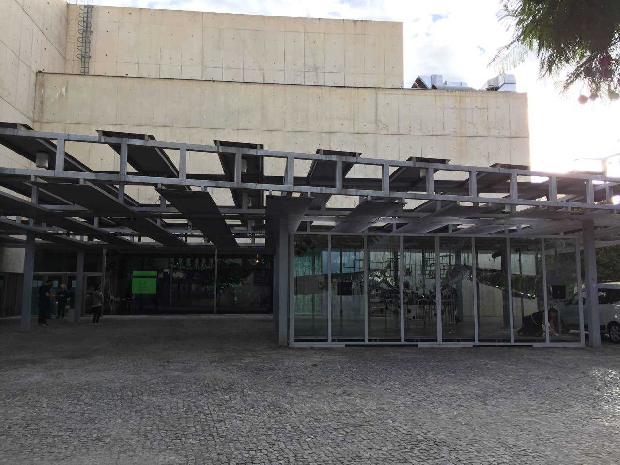 El Cub, que s'havia d'inaugurar en maig dins del festival 10 Sentidos, talla la cinta finalment cinc mesos després.