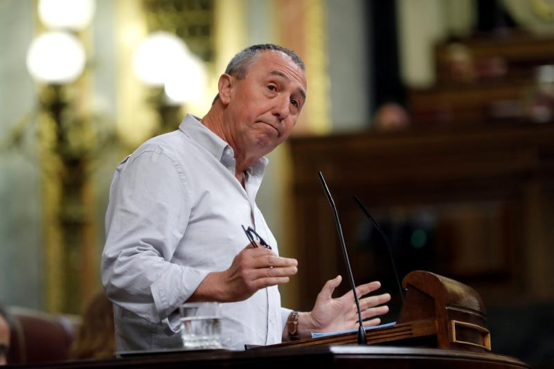 En aquesta ocasió, el polític de Sueca obté una nota mitjana de 4,5.. EFE