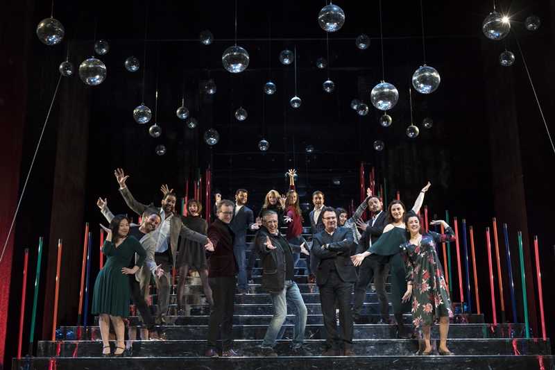 La representació està dedica al director d'orquestra Jesús López Cobos, mort el passat 2 de març.