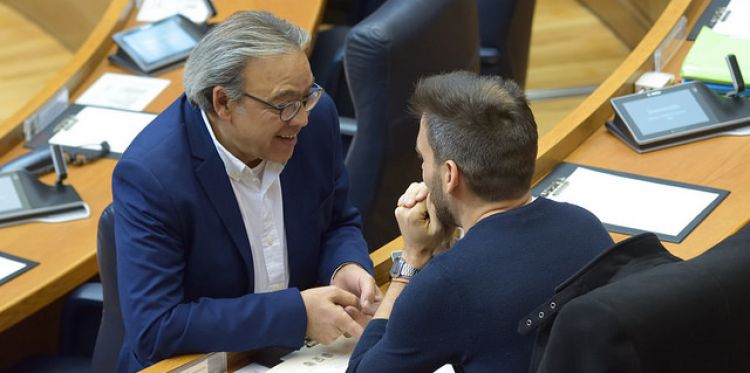 En una imatge d'arxiu el síndic del PSPV, Manolo Mata, i el síndic de Compromís, Fran Ferri.