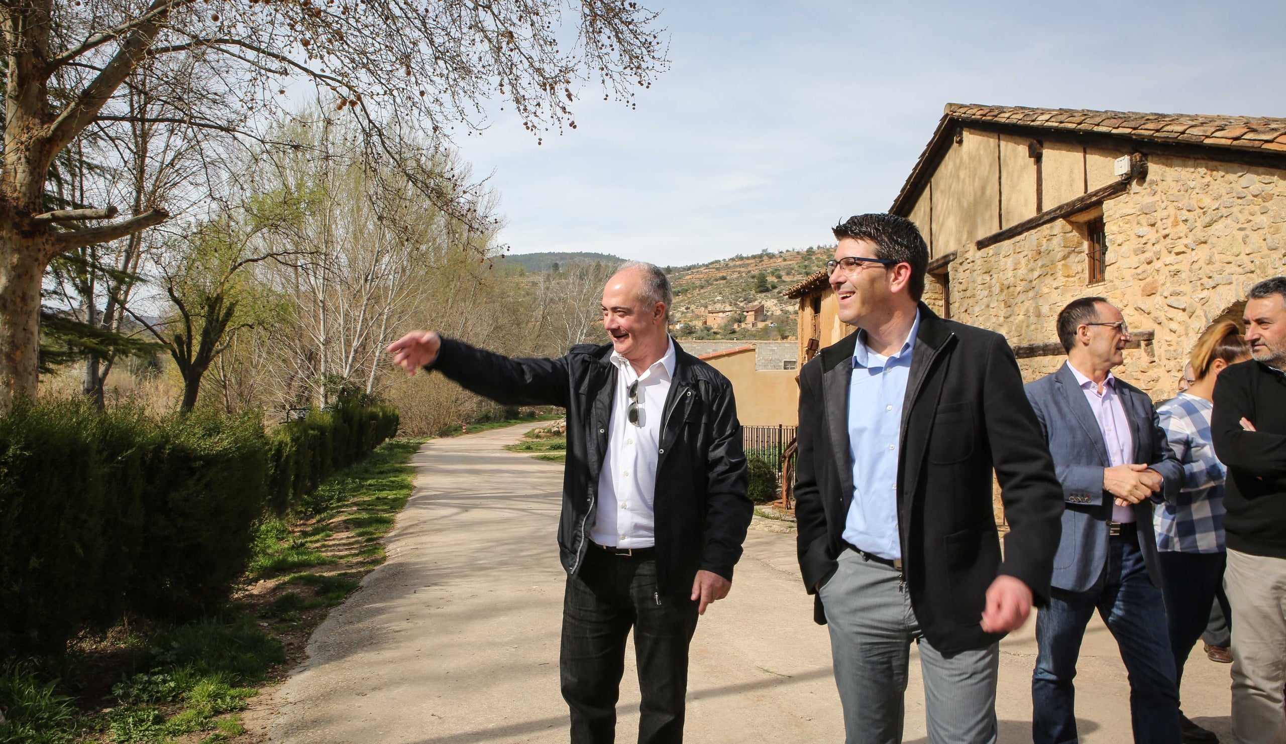 El president de la Diputació de València, Jorge Rodríguez, en una visita al municipi d'Ademús