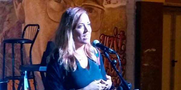 Aida Ginestar explica que des de la Regidoria de Cultura treballa per apropar aquesta a tots els alzirenys