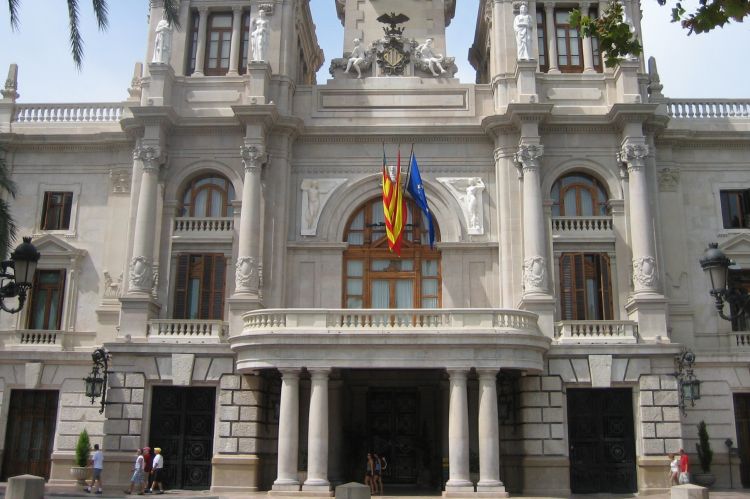 El director general d'Administració Local, Antoni Such, s'ha reunit amb el president de la Comissió d'Hisenda i Administracions Públiques del Congrés dels Diputats per tractar aquest tema