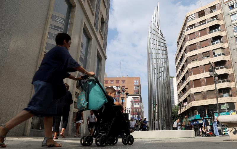 L'obra d'Andreu Alfaro ja llueix a València.