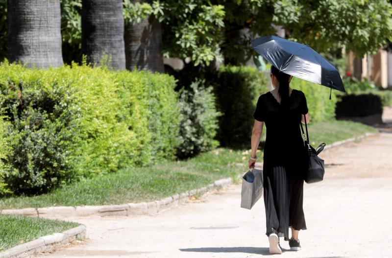 Més de 100 localitats han activat l'alerta per calor aquest dilluns.