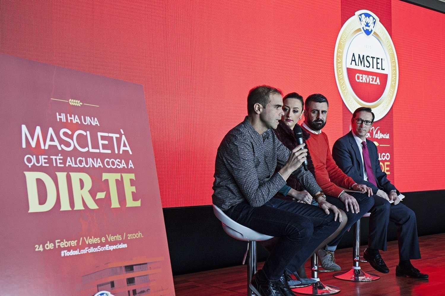 Aquest any s'"escriurà al cel" amb lletres de 35 metres 'La mascletà que té alguna cosa a dir-te' per donar suport a totes les comissions falleres