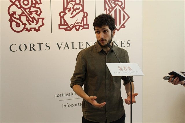 El síndic de Podem, Antonio Estañ ha anunciat el vot favorable de la seua formació al Pressupost de 2018.