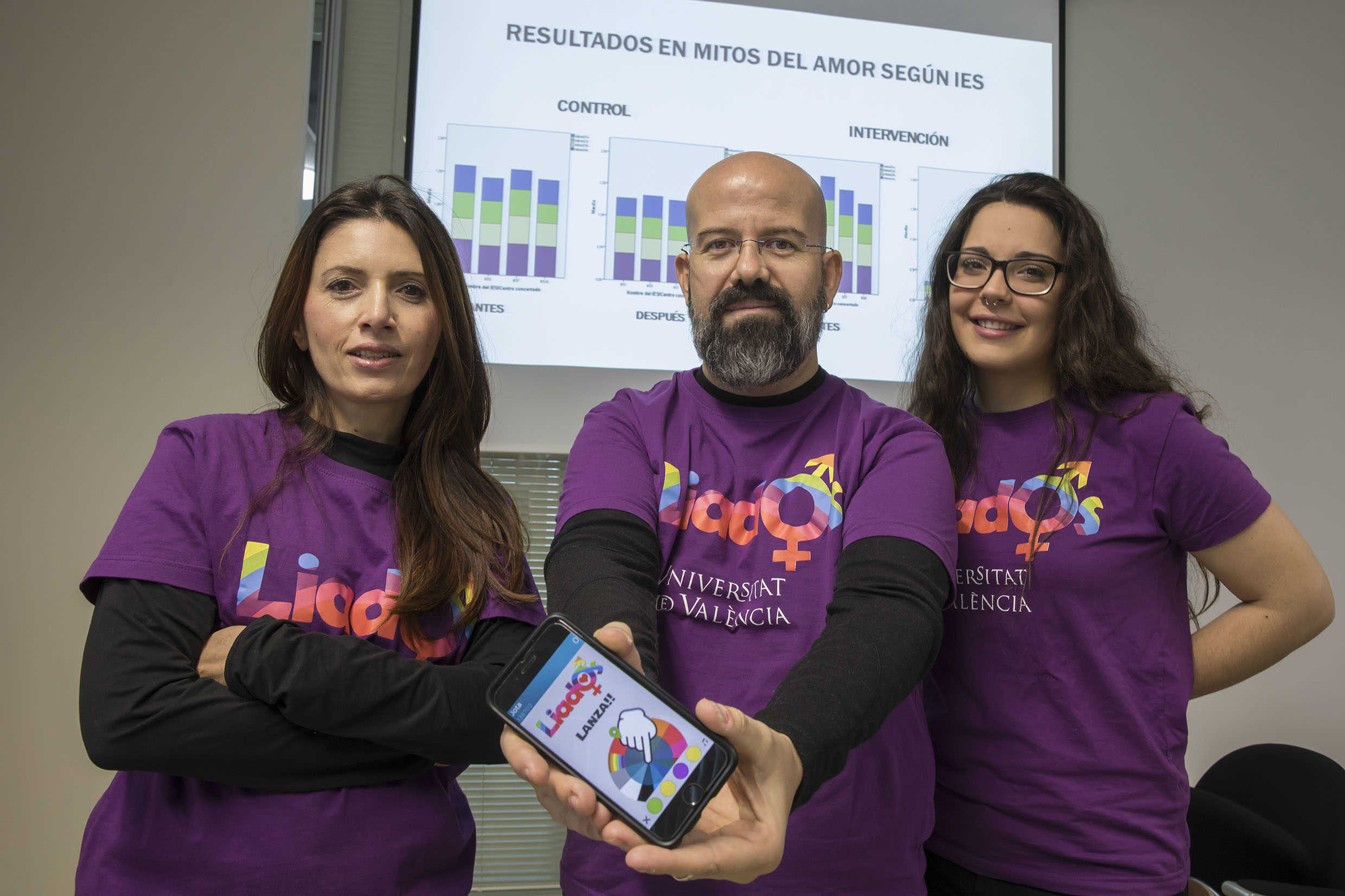 Amparo Oliver Jose Javier Navarro Angela Carbonell responsables de 'Liad@s'.