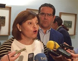 Per a la presidenta dels populars valencians, Isabel Bonig,  "la Constitució és unitat, igualtat i llibertat".