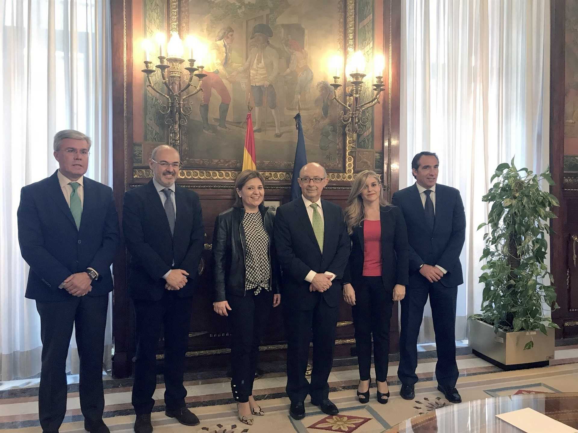 Bonig critica que el PSOE no tinga una postura comú sobre el finançament.