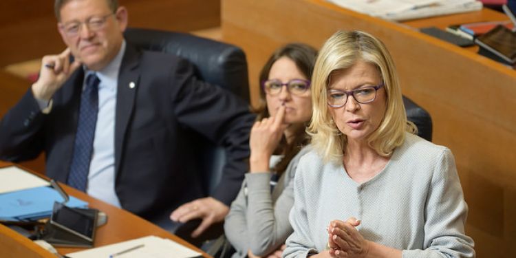 La consellera de Justícia, Gabriela Bravo, durant una compareixença a les Corts.