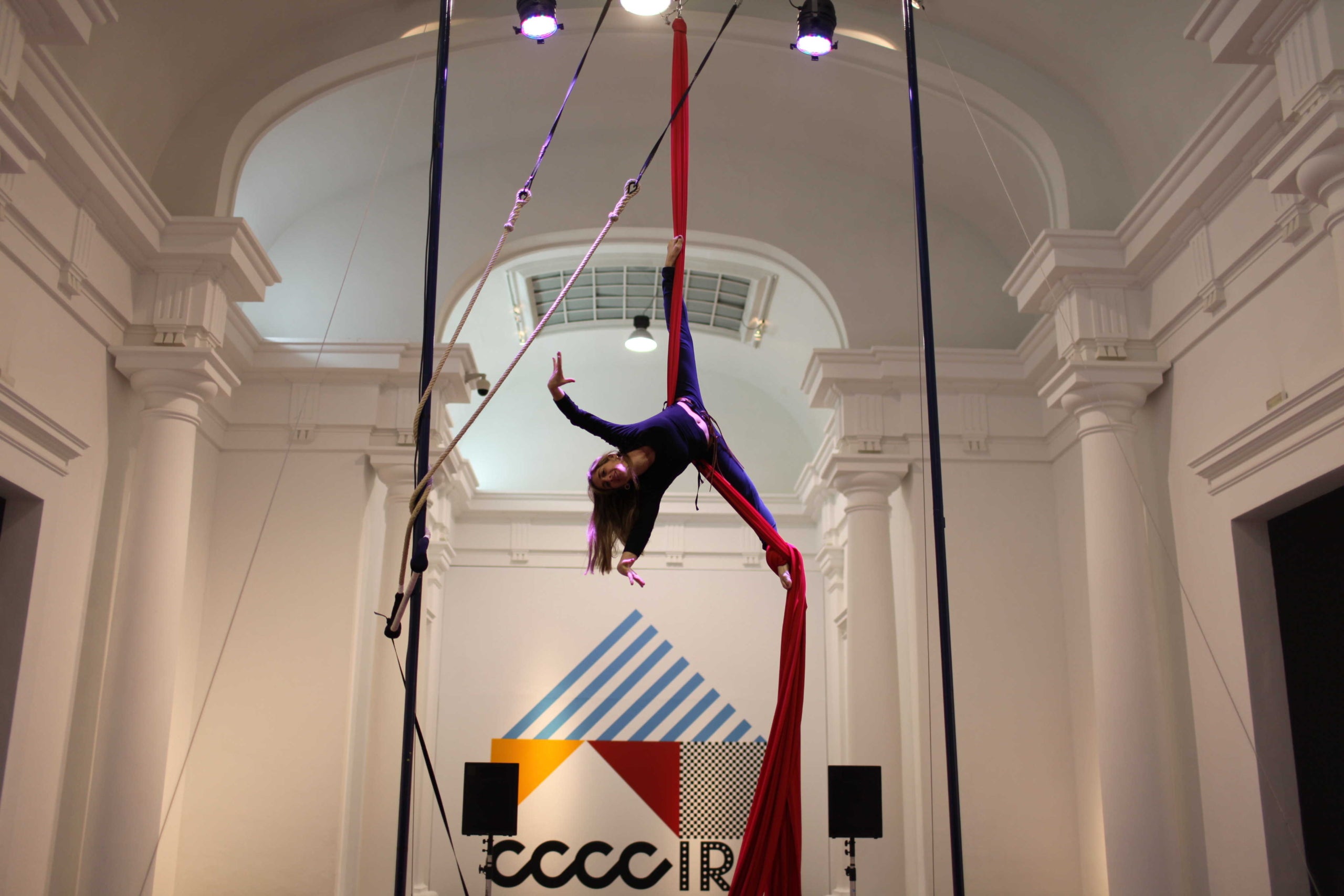 Els museus i centres d'art oferiran concerts, 'performance', visites comentades, tallers, circ, cinema infantil i contacontes, a més de la seua habitual programació expositiva.