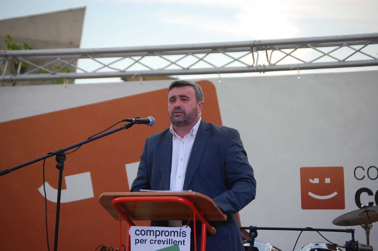 José Manuel Penalva, portaveu adjunt de Compromís a la Diputació d'Alacant, adverteix que "els serveis jurídics de la Diputació estan per als pobles, en cap cas per a defensar els interessos del PP"