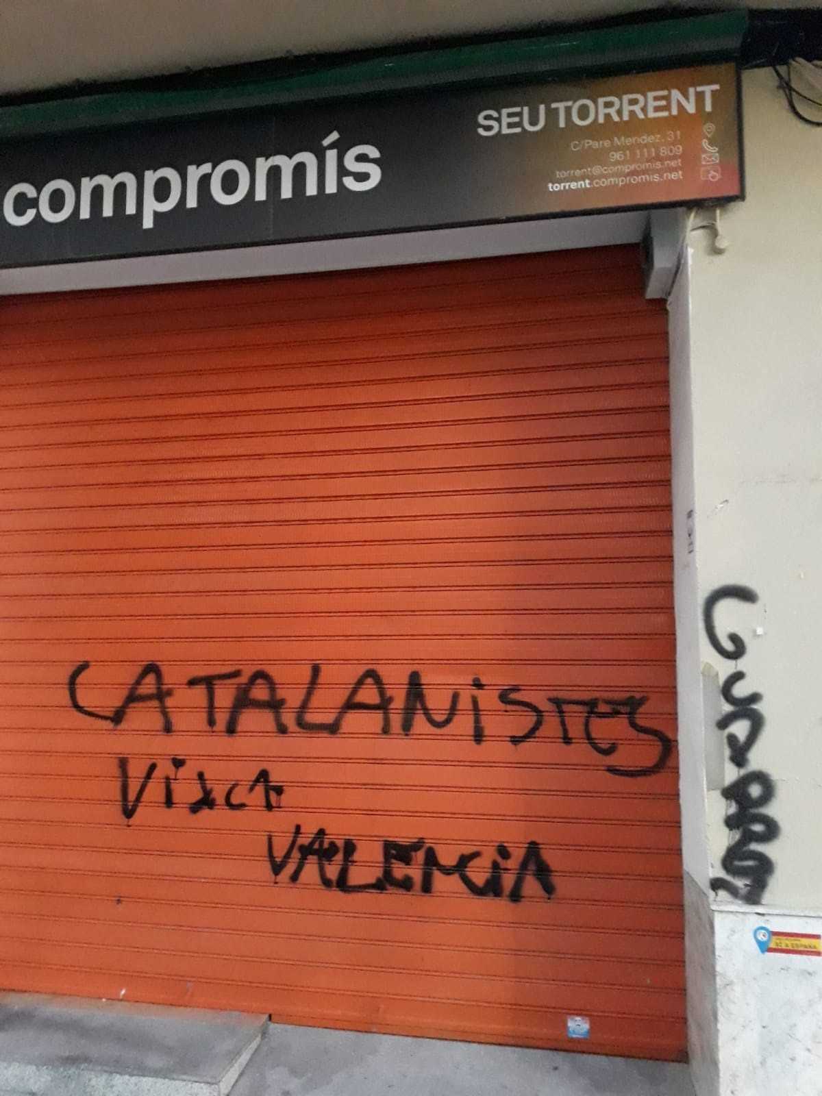 Des de la coalició recorden que "Compromís ha vingut patint atacs a les seues seus en diversos punts del territori".