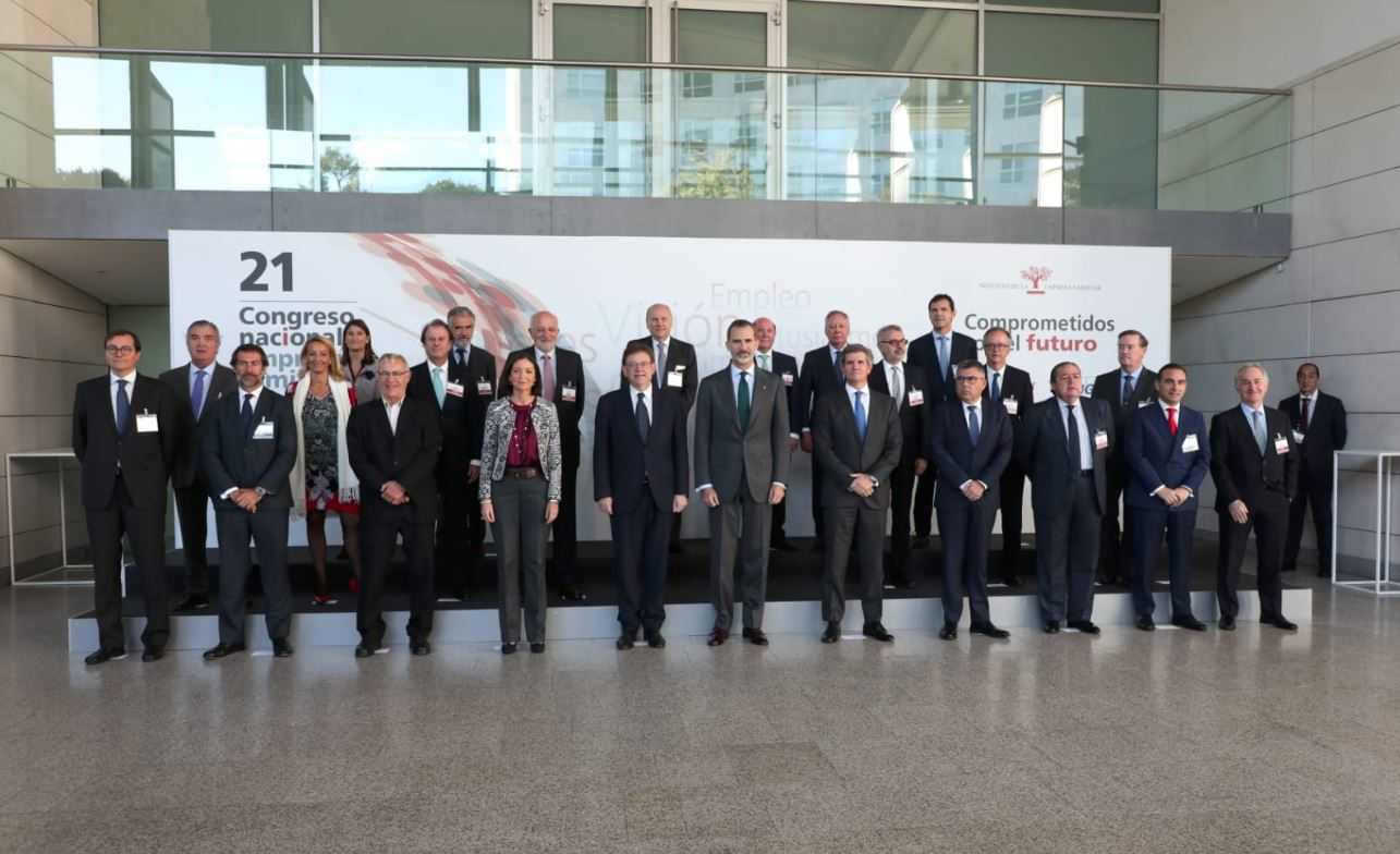  Els empresaris atorguen 5,48 punts sobre 9 a la situació econòmica actual, una puntuació lleugerament inferior a la donada l'any passat.