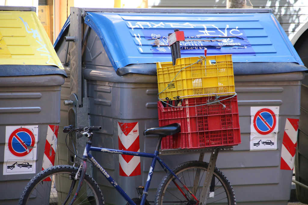 La neteja i la recollida de residus és l'àmbit que el veïns de València perceben com a més problemàtic als seus districtes