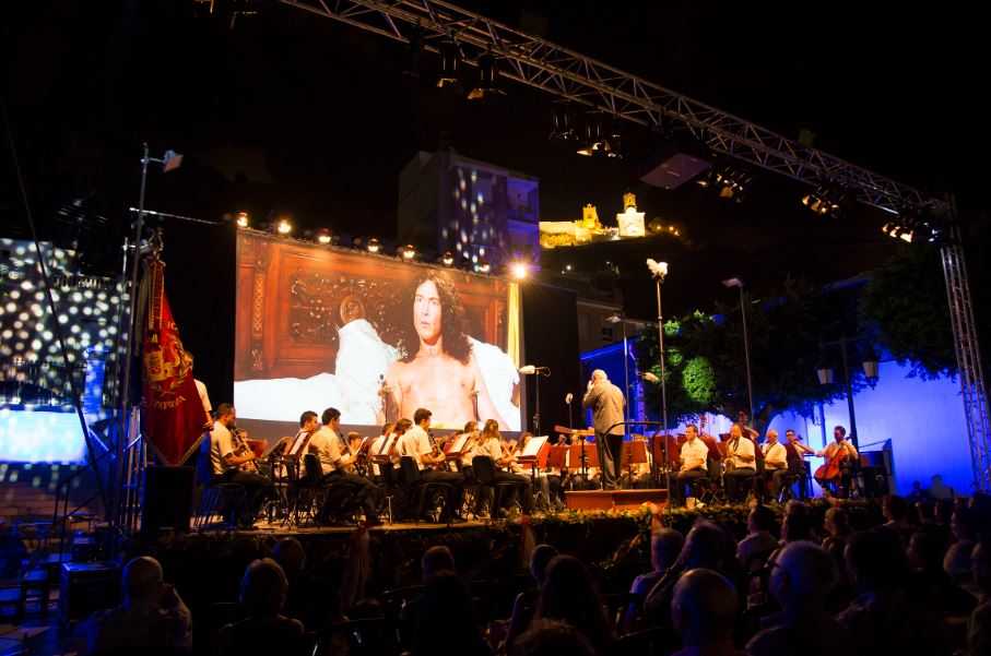 Actuació de la Unió Musical de Iàtova