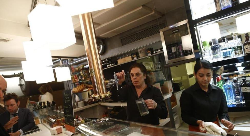 La remuneració bruta dels empleats valencians és 448 euros mensuals més baixa que la mitjana dels europeus.