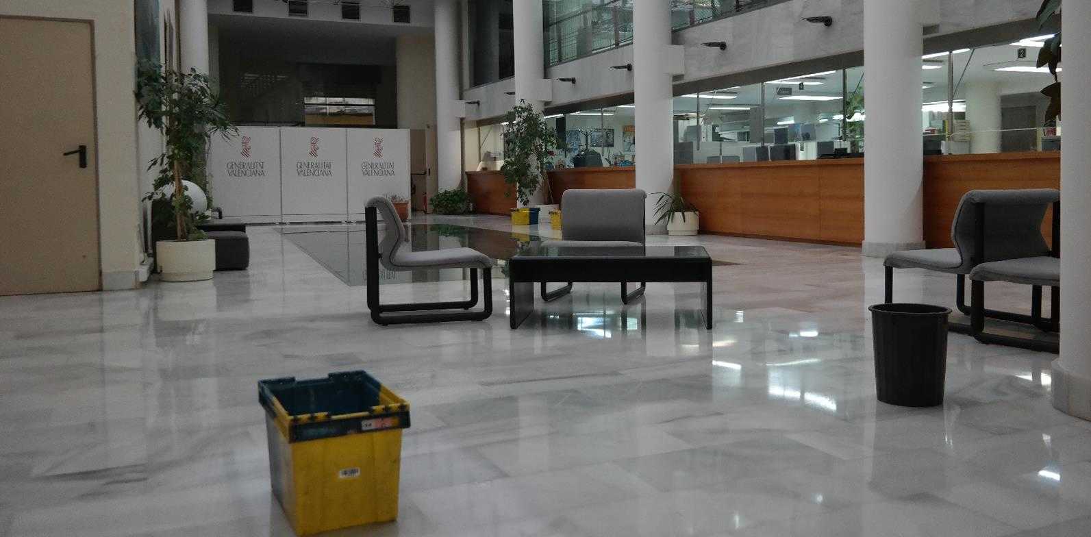 Imatge de les goteres a la Conselleria d'Hisenda