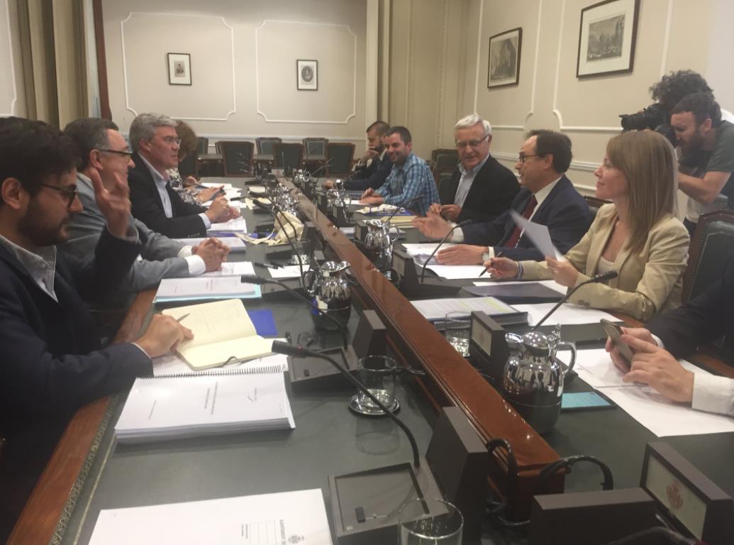 La reunió Ajuntament-Consell-Consorci-Estat és la primera en més d'onze mesos per a abordar el deute de la Marina.