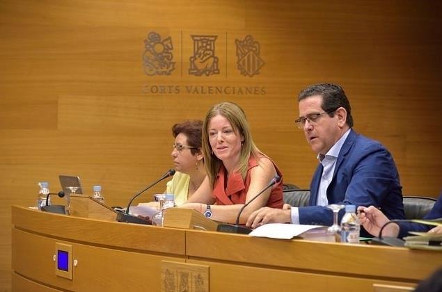 La secretària autonòmica d'Hisenda, Clara Ferrando, assegura que en 2018 es reduiran "dràsticament" els nivells de recaptació de tributs propis de la Generalitat per part de l'Agència Tributària