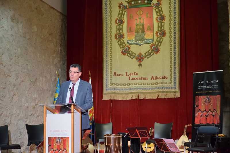 Enric Morera adverteix del perill que suposa l'auge dels moviments xenòfobs que tenen posat el punt de mira en el parlament europeu.