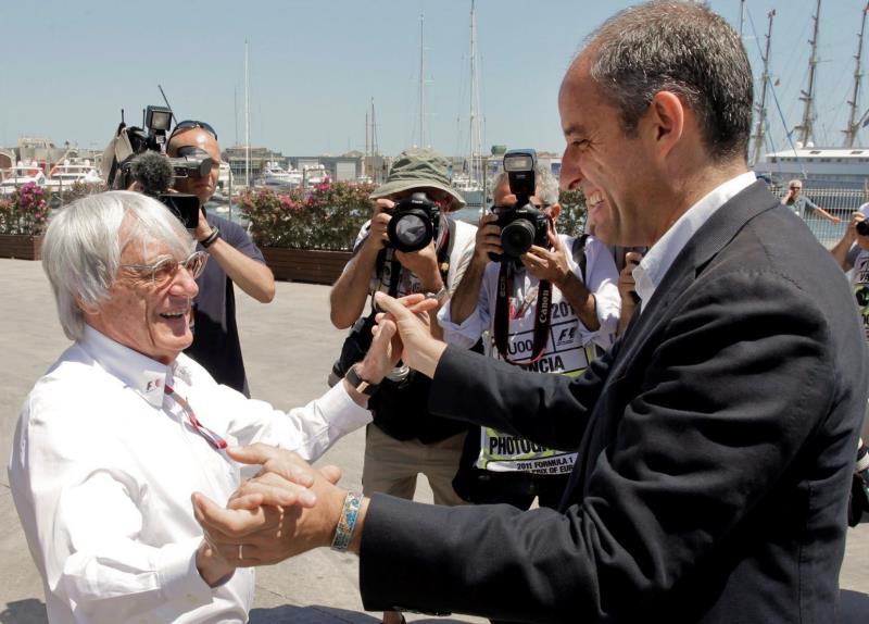 Bernie Eccllestone i Francisco Camps van prendre, segons Belén Reyero, totes les decisións al voltant de l'organització dels grans premis de F1 a València.