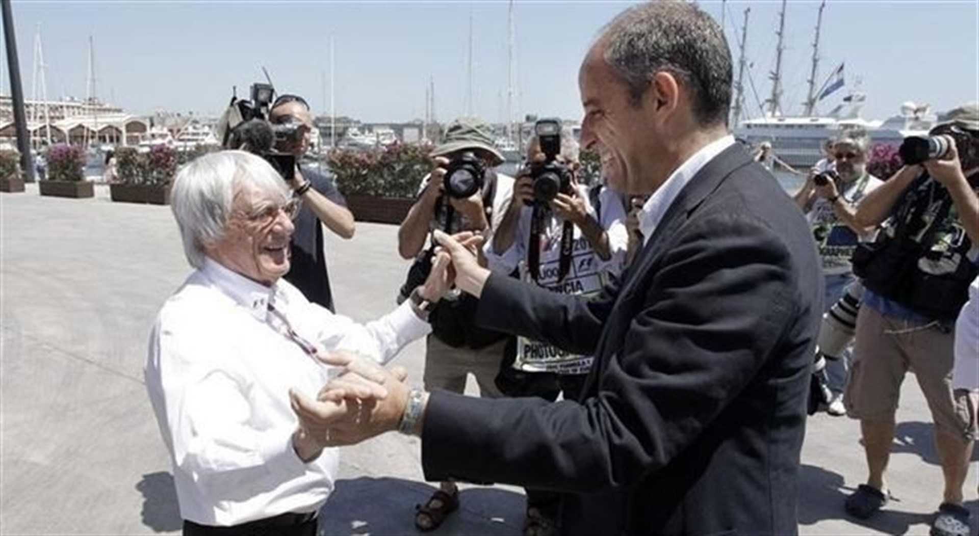 Bernie Eccllestone i Francisco Camps van prendre, segons Belén Reyero, totes les decisións al voltant de l'organització dels grans premis de F1 a València.