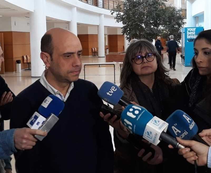 Echávarri ha demanat a Ciutadans el seu vot a favor per aconseguir majoria absoluta per a investir a Eva Montesinos, com a nova alcaldessa