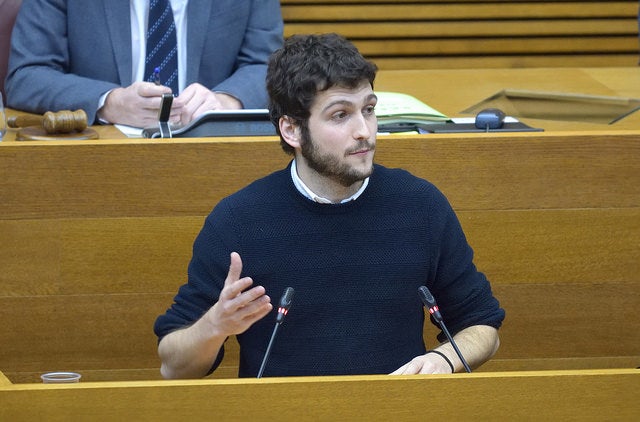 Antonio Estañ vol premiar els empresaris "que no van entrar al circuit de diner negre" apartant els qui sí que  ho van fer de la contractació pública.