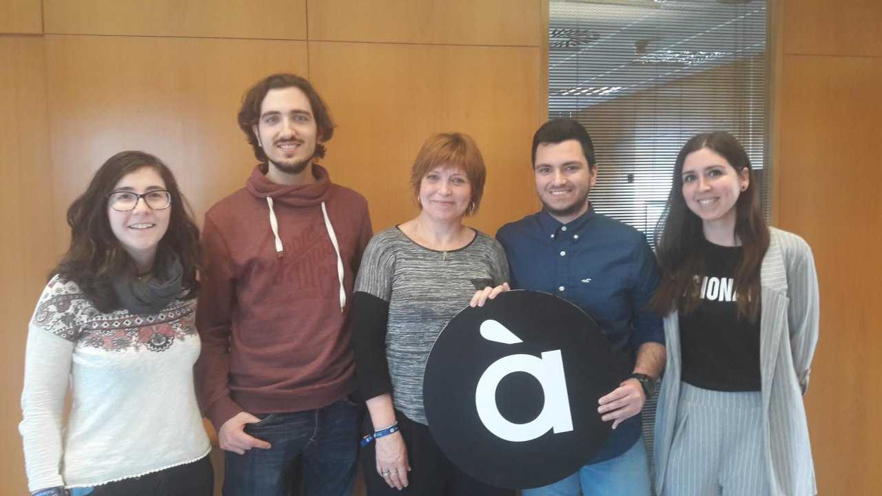 Telecomunicacions, Disseny Industrial, Enginyeria Informàtica i Enginyeria de Sistemes de Telecomunicació, So i Imatge són les titulacions que cursen els primers estudiants en fer pràctiques a À Punt