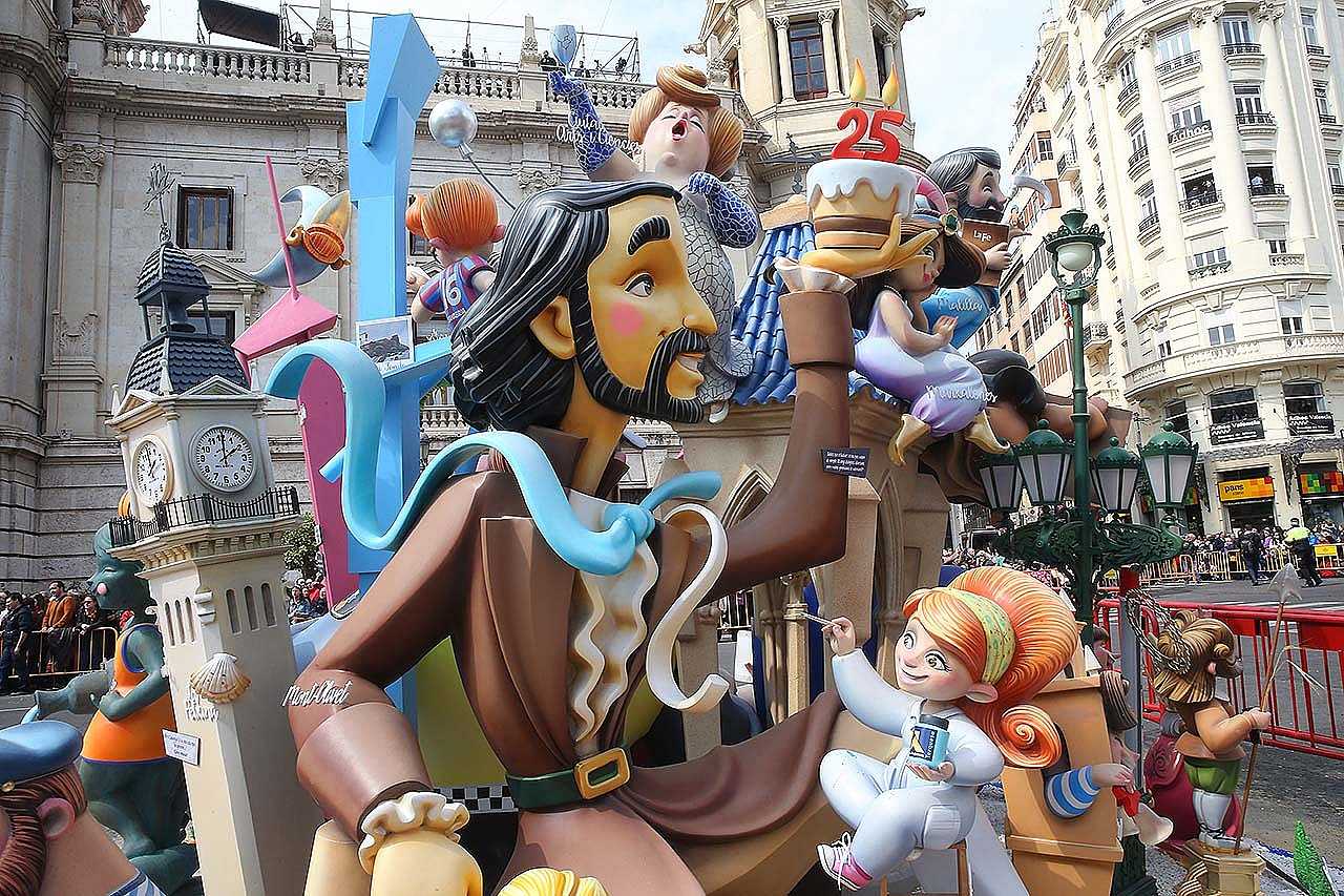 Els Premis Caliu s'estrenaran en les Falles de 2018.