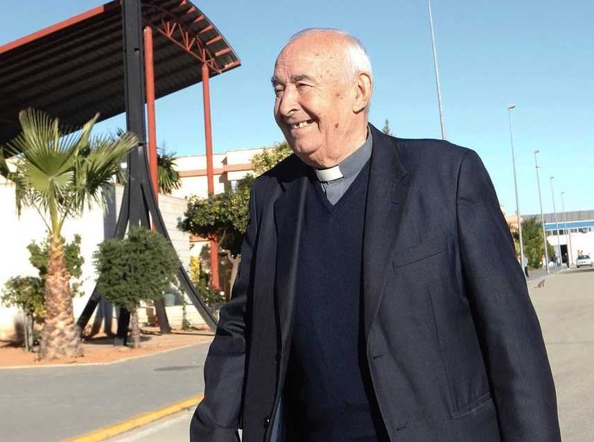 Giacomucci va ser director de la Casa de la Misericòrdia de 1964 a 1969, any en què va fundar HOSOJU.