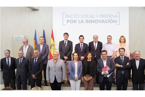 Dihuit entitats han subscrit el Pacte Local de Paterna per la Innovació que aspira convertir-se en un model de ciutat innovadora i intel·ligent