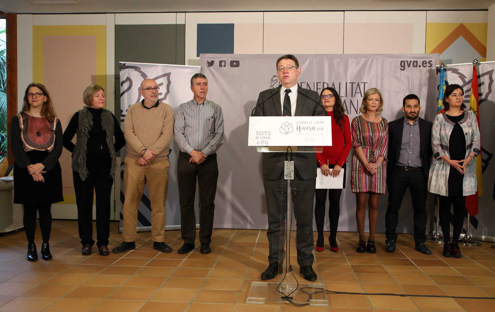 El Consell al complet durant el seminari de govern de Vinaròs i Benicarló.