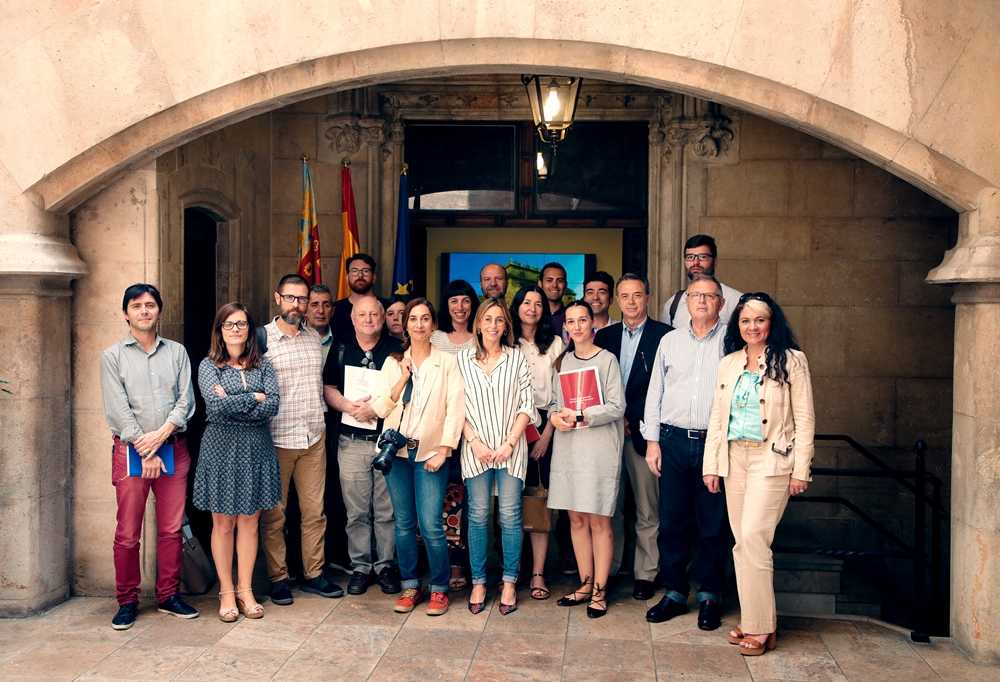 El jurat de la 1a edició dels Premis de Comunicació ha sigut paritari en totes les seues categories.