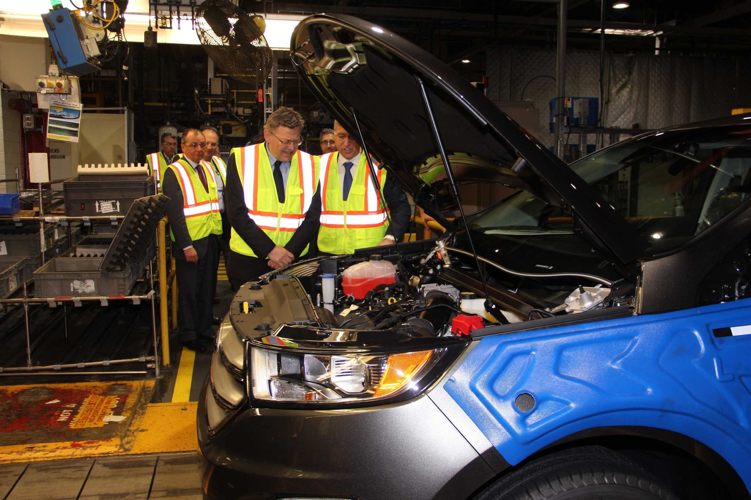 Ximo Puig va visitar les instal·lacions de Ford a Canadà.